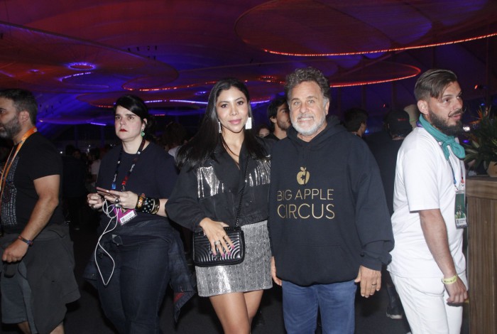 Marcos Frota vai ao Rock in Rio com nova namorada