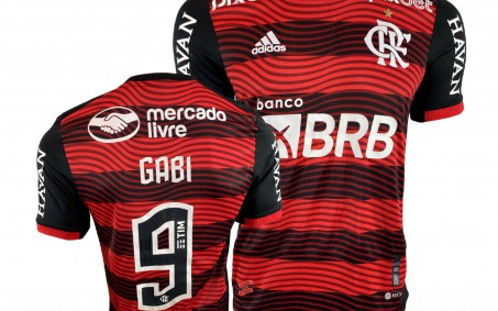 Camisa de Gabigol vai a leilão para ajudar ONG de São Gonçalo
