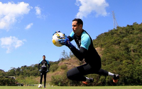 Gatito pensou em parar no início do Brasileirão: 'Não conseguia brincar com minha filha'