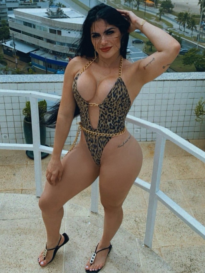 Bia Lemos é Gata da Hora