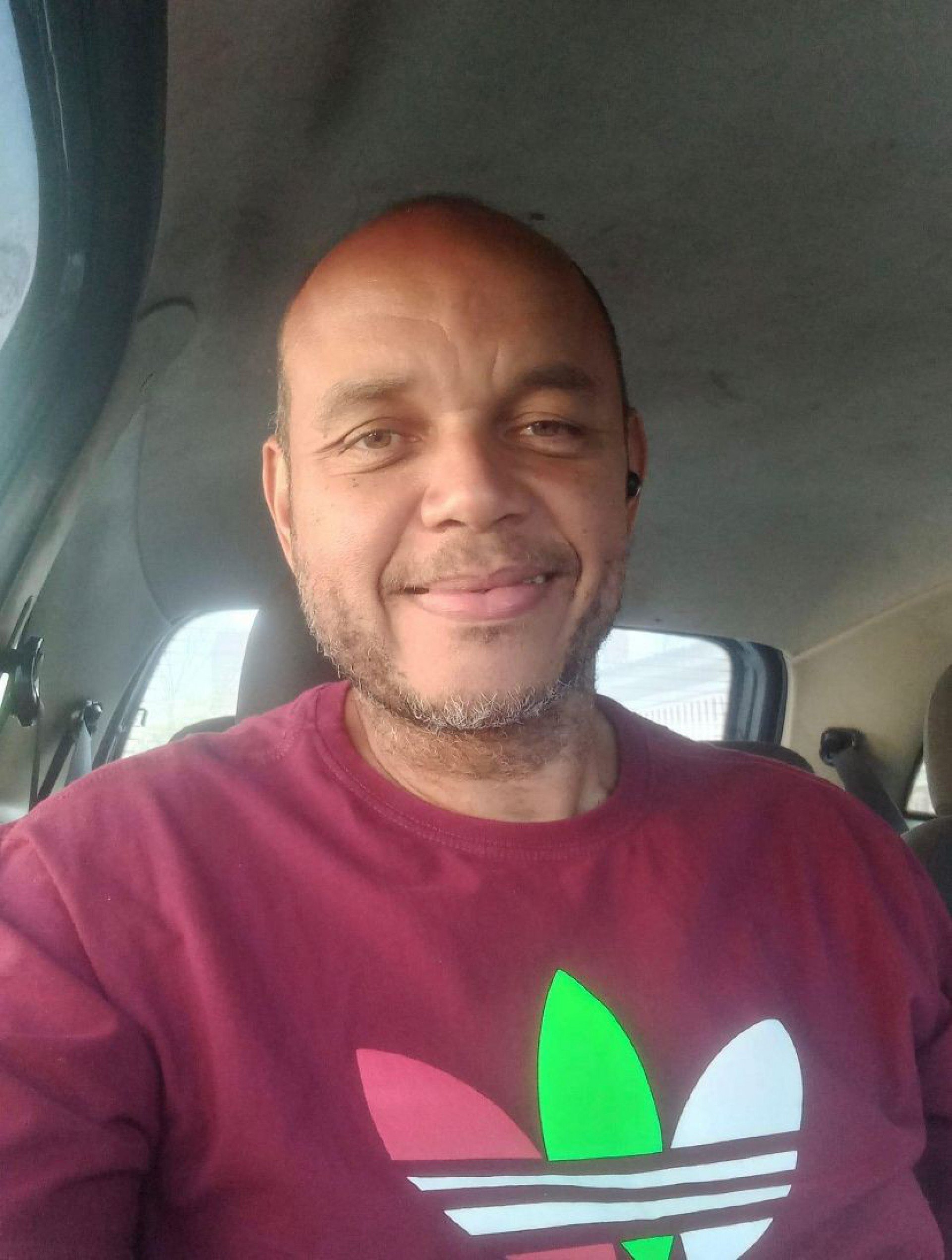 Ênio foi morto a tiros em barbearia de Padre Miguel, na Zona Oeste do Rio