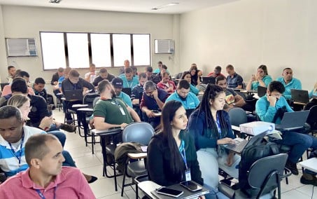 Concessionária de água e esgoto de Nova Iguaçu realiza treinamento para servidores no município 