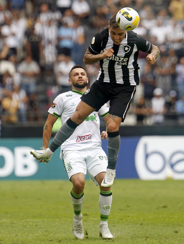 Saravia. Botafogo x America MG pelo Campeonato Brasileiro no Estadio Nilton Santos. 11 de Setembro de 2022