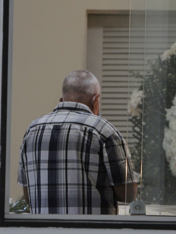 Velório do Radiologista Raphael Montovanelli, no Cemitério do Catumbi, neste sábado (24).