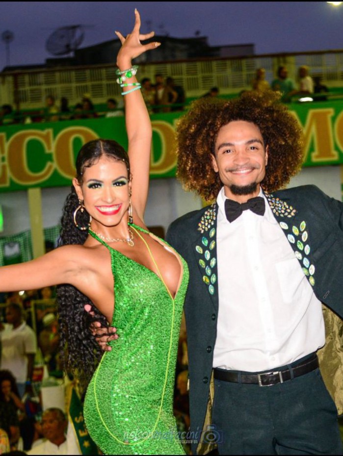 Enredo de Leandro Vieira &eacute; inspirado por cord&eacute;is populares