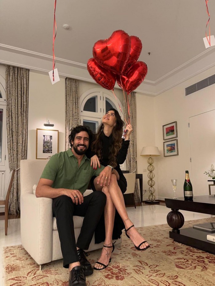 Thaila Ayala e Renato Góes celebram três anos de casamento