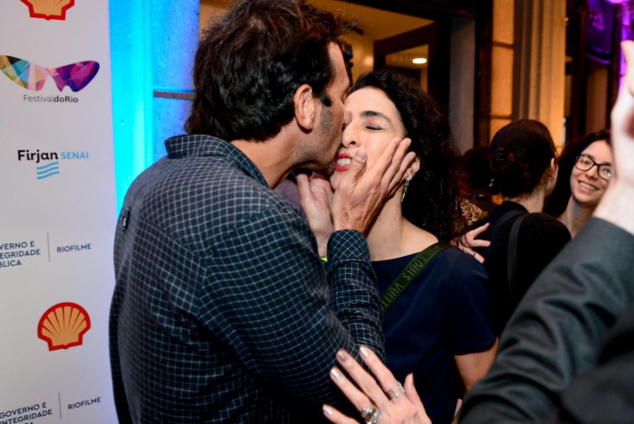  Marisa Monte e o marido, Diogo Pires Gonçalves, marcam presença no Festival do Rio