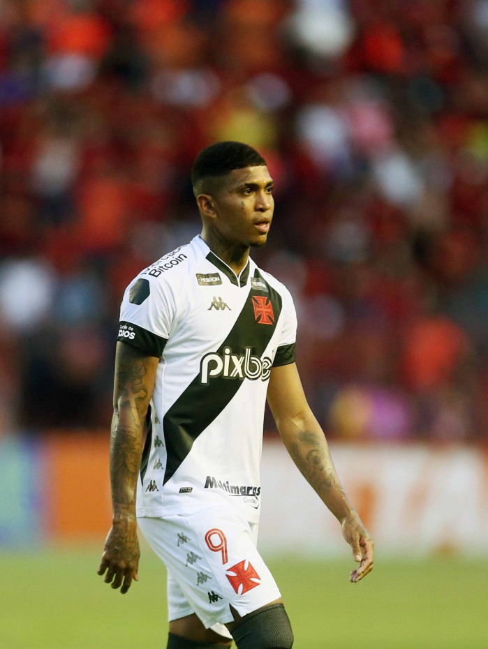 Raniel na partida entre Vasco da Gama e Sport na Ilha do Retiro no Recife pelo Campeonato Brasileiro B em 16 de outubro de 2022. Foto: Daniel RAMALHO/VASCO