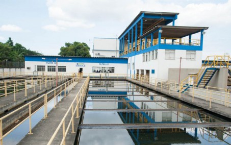 Cedae realiza manutenção de emergência em estação de Nova Iguaçu