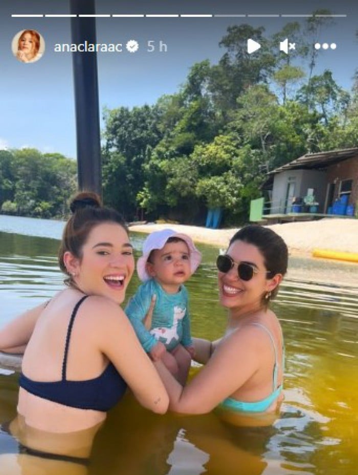 Ana Paula e Vivian Amorim levam Malu para igarapé