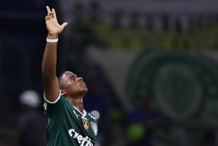 Endrick, de 16 anos, é uma das joias da base do Palmeiras