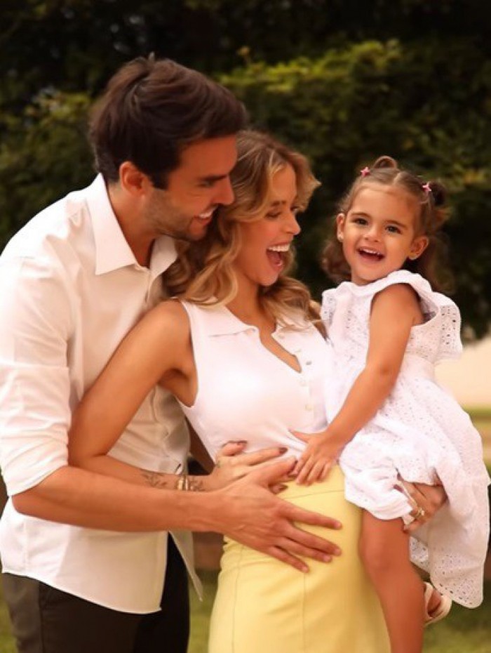 Crol Dias e Kaká esperam o segundo filho