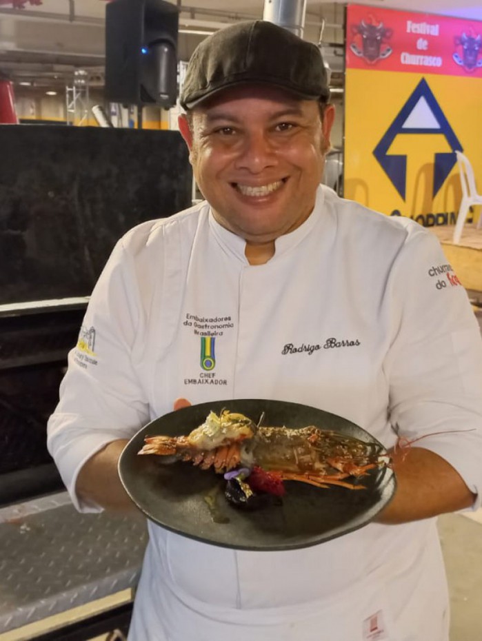 Chef Rodrigo Barros celebra dois anos de empreendimento ap&oacute;s abertura em meio &agrave; pandemia
