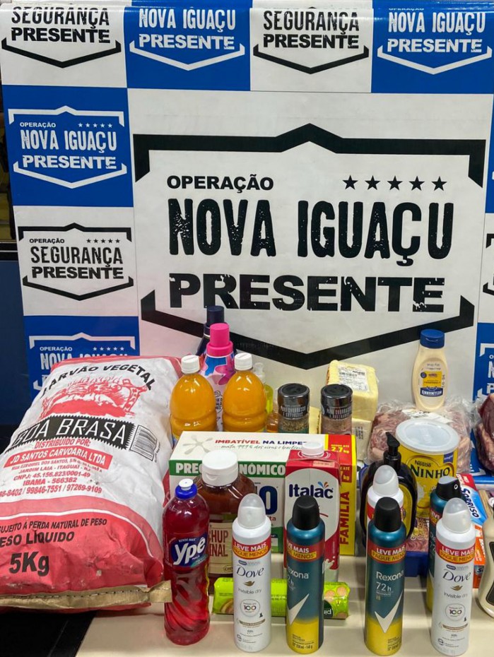 Agentes do Programam Nova Iguaçu Presente recuperaram material roubado pela dupla