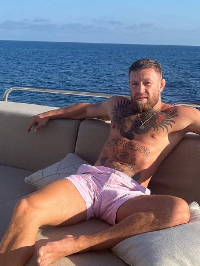 Conor McGregor &eacute; o exemplo de sucesso de um lutador que investiu bem