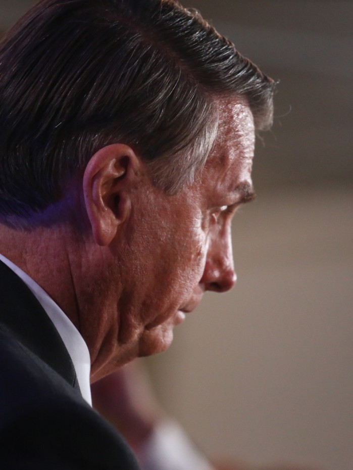 Bolsonaro evita Arthur Lira em jantar promovido pelo PL