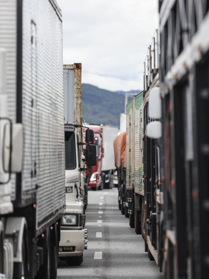 For&ccedil;a-tarefa do MP-SP investiga mais de 300 por bloqueios em estradas