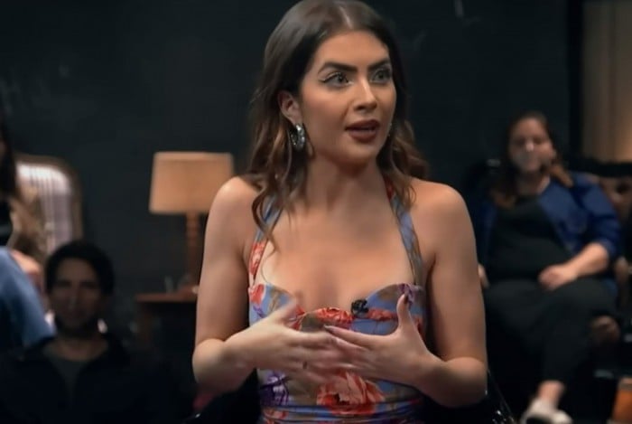 Jade Picon estava no mar quando foi levada pela correnteza