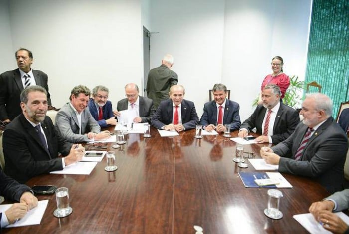 Pontapé inicial para a transição do governo Lula foi marcada por uma série de reuniões em Brasília na quinta-feira, 3