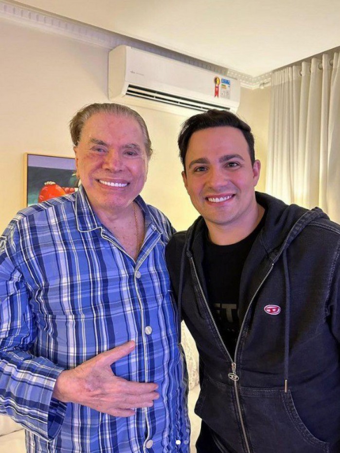 Namorado de Silvia Abravanel, Gustavo Moura tieta Silvio Santos