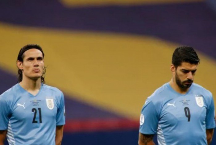 Cavani e Suárez, experientes atacantes da seleção uruguaia