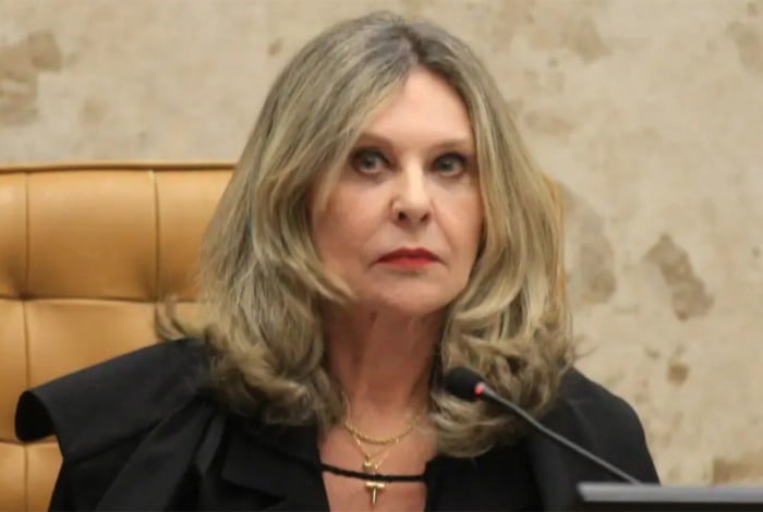 Lindôra Araújo não vê motivos para investigar a parlamentar e o pastor