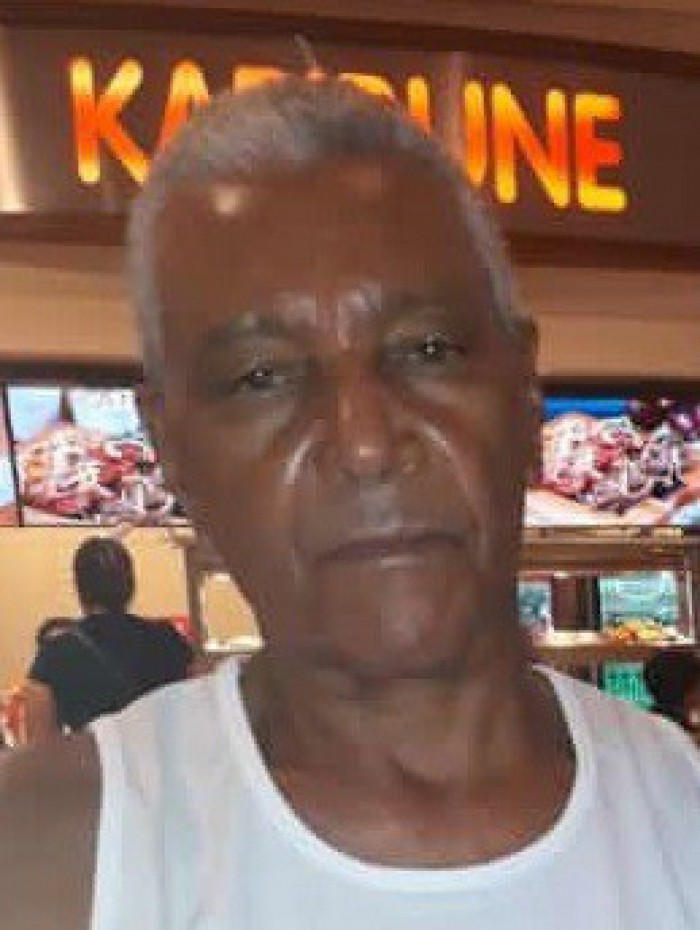 Antônio Pirangi de Souza, 76 anos, morto após ser baleado na comunidade da Nova Holanda