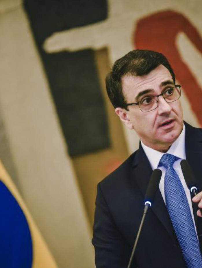 Carlos Fran&ccedil;a foi indicado para assumir a embaixada do Brasil em Ottawa