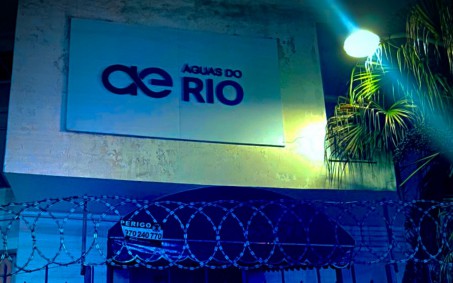 loja de concessionária em Nova Iguaçu faz alusão ao Novembro Azul