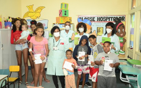Classe Hospitalar do HGNI promove a semana da cultura negra