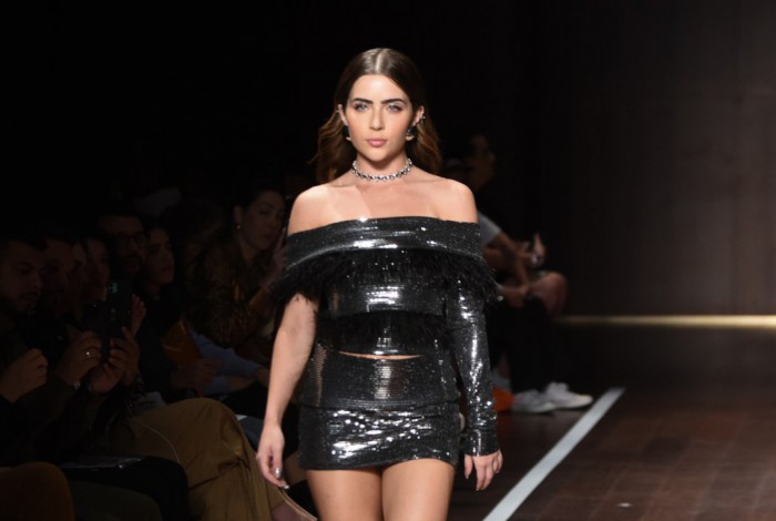 Jade Picon estreou nas passarelas da SPFW, nesta sexta-feira