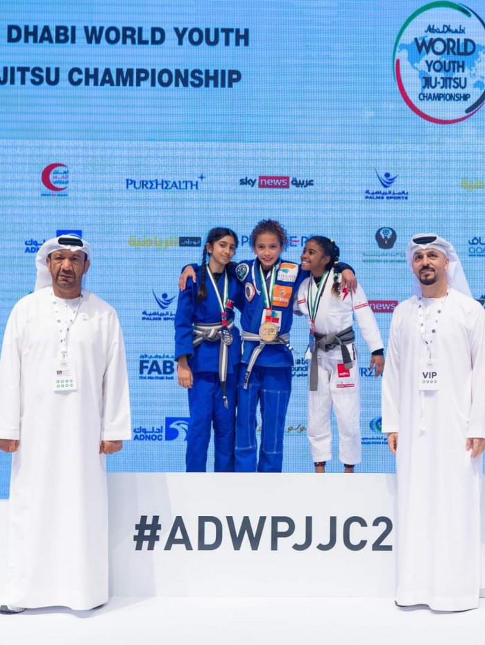 Os atletas conquistaram cinco medalhas no evento. 