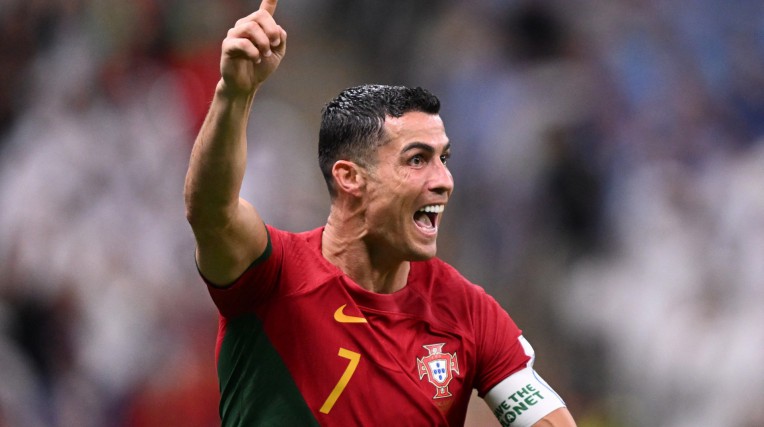 Ronaldo chega aos 200 jogos e garante que nunca abdicará da seleção