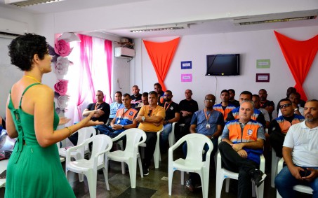 Nova Iguaçu promove palestra para homens sobre violência contra mulher