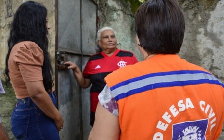 Defesa Civil de Nova Iguaçu cadastra voluntários para atuar em áreas de riscos
