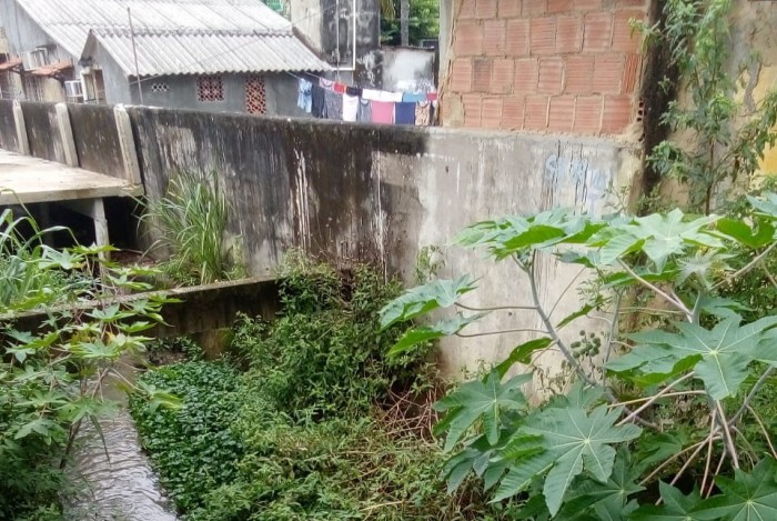 ALCEU NOVA IGUA&Ccedil;U