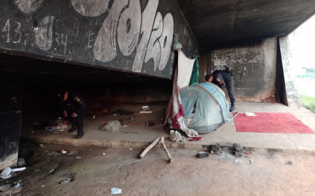 PM apreende objetos cortantes e perfurantes de pessoas em situação de rua