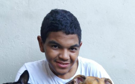 Sumidos há 2 dias, adolescente e os dois cachorros são encontrados na Zona Sul 