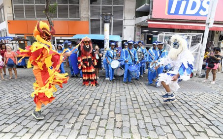Festival de Folia de Reis faz apresentação emocionante em Nova Iguaçu
