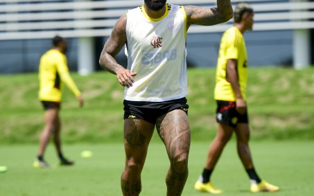 Sem Vidal, Flamengo divulga relacionados para enfrentar o Madureira