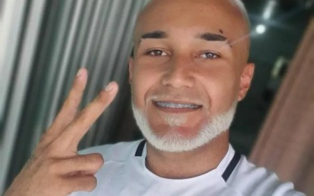 Polícia investiga assassinato de jovem baleado em Belford Roxo