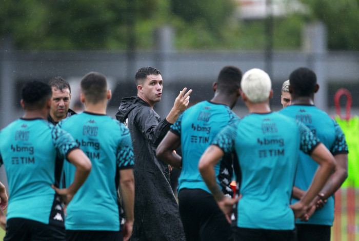 Treino do Vasco no CT Moacyr Barbosa em 04 de janeiro de 2023. Foto: Daniel RAMALHO/VASCO