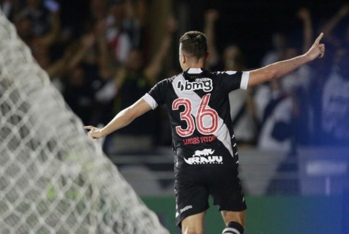 Lucas Piton marcou seu primeiro gol pelo Vasco