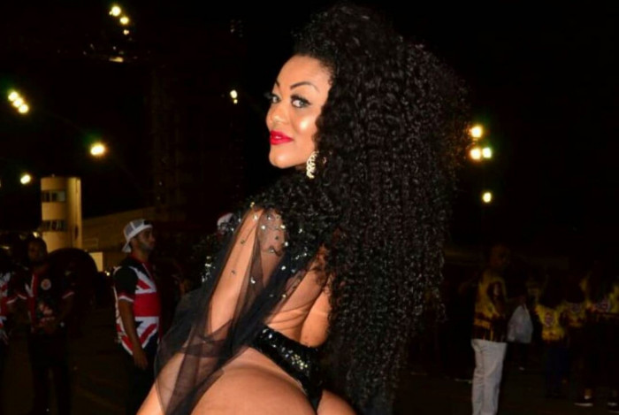 influencer e modelo Cássia de Almeida