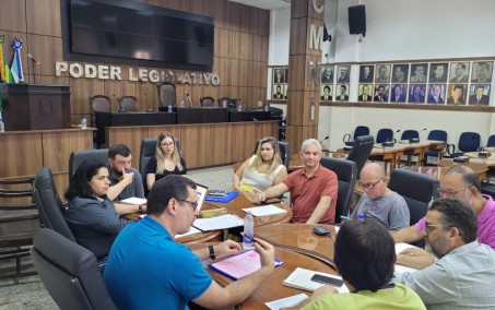 Câmara de Nova Iguaçu realiza reunião técnica para discutir lei federal de licitações e contratos