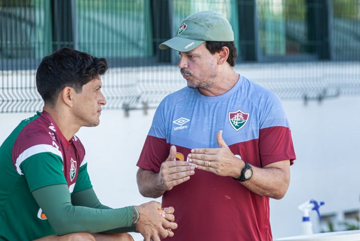 Cano e Diniz. Rio de Janeiro - 10/02/2023 - Ct Carlos Castilho. 
Fluminense treina nesta manhã no CT Carlos Castilho.
FOTO: MARCELO GONÇALVES / FLUMINENSE F.C.
.
IMPORTANTE: Imagem destinada a uso institucional e divulgação, seu
uso comercial está vetado incondicionalmente por seu autor e o
Fluminense Football Club.É obrigatório mencionar o nome do autor ou
usar a imagem.
.
IMPORTANT: Image intended for institutional use and distribution.
Commercial use is prohibited unconditionally by its author and
Fluminense Football Club. It is mandatory to mention the name of the
author or use the image.
.
IMPORTANTE: Imágen para uso solamente institucional y distribuición. El
uso comercial es prohibido por su autor y por el Fluminense FootballClub. 
És mandatório mencionar el nombre del autor ao usar el imágen.