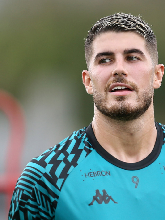 Pedro Raul no treino do Vasco no CT Moacyr Barbosa do Vasco da Gama