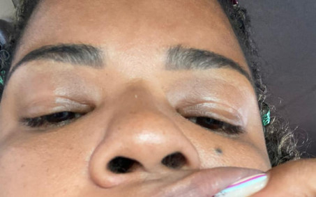 Influenciadora digital acusa mestre-sala da Unidos de Bangu de agressão