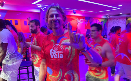 Políticos marcam presença e curtem o Carnaval da Sapucaí no Camarote Favela