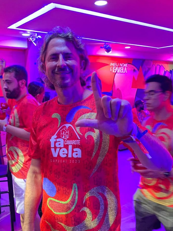 Deputado Federal, Zeca Dirceu (PT), curtiu o segundo dia desfiles no Camarote Favela